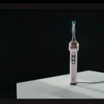 Η πρώτη οδοντόβουρτσα της Dyson ήρθε από το μέλλον με τιμή από το διάστημα