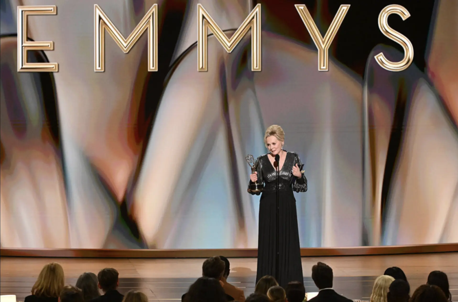 Emmy 2026: Το Widow’s Bay κυριάρχησε, ο Noah Wyle κέρδισε και ο Matthew Rhys έγραψε ιστορία