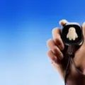 Muse Charm: Το AI gadget της Meta που θέλει να καταργήσει τα κινητά