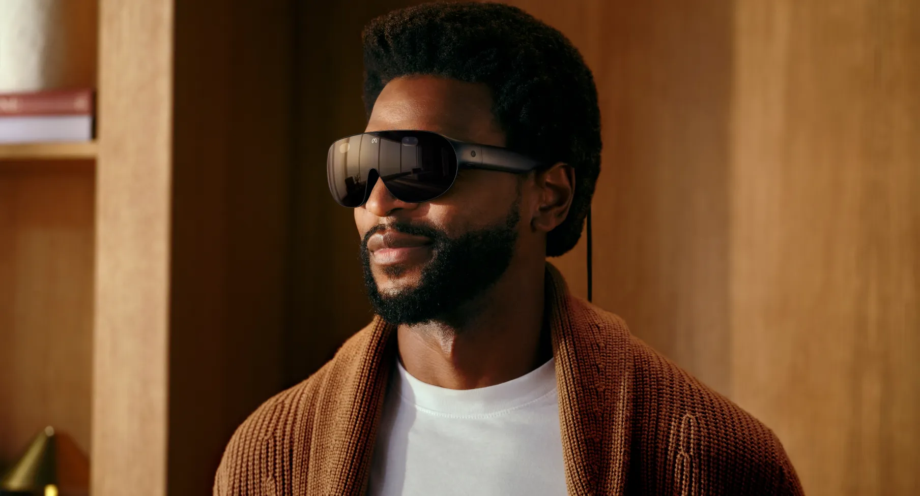 Meta VR Glasses: 5K micro-OLED οθόνη, IMAX, κλήσεις με ολόγραμμα και υπολογιστής και σε μόλις 100 γραμμάρια 12 Meta VR Glasses: 5K micro-OLED οθόνη, IMAX, κλήσεις με ολόγραμμα και υπολογιστής και σε μόλις 100 γραμμάρια