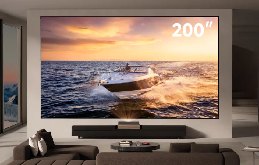 Ο XGIMI AURA 3 προβάλλει 4K σε έως 200 ίντσες με τριπλό λέιζερ στα 120Hz