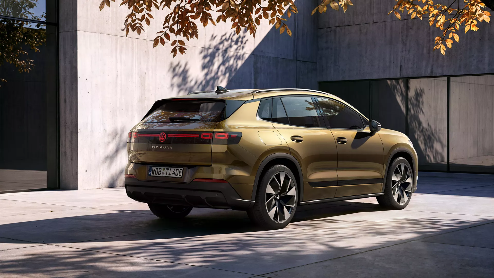 Νέο Volkswagen ID. Tiguan με 299 ίππους, τρεις οθόνες και αυτονομία έως 600 χλμ.