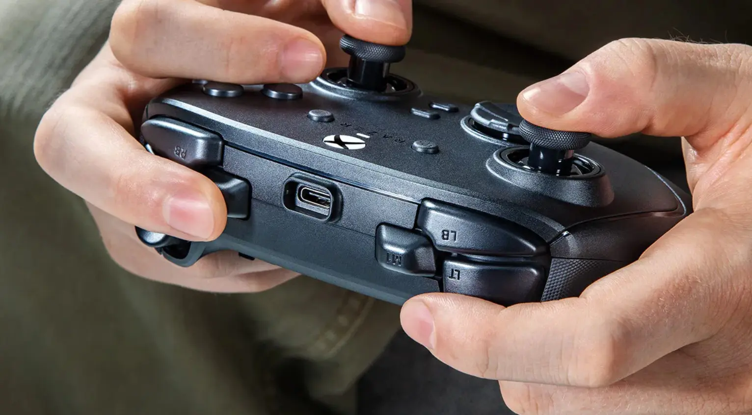 Η Razer αλλάζει τα analog sticks με το νέο Wolverine V4 Pro 5 Η Razer αλλάζει τα analog sticks με το νέο Wolverine V4 Pro