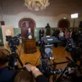 Η διαδρομή της Navi Pillay από το απαρτχάιντ στο Νόμπελ Ειρήνης