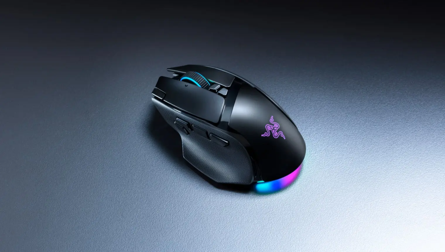 Η Razer παρουσιάζει το Basilisk V4 Pro με 14 πλήκτρα και νέο wireless dock