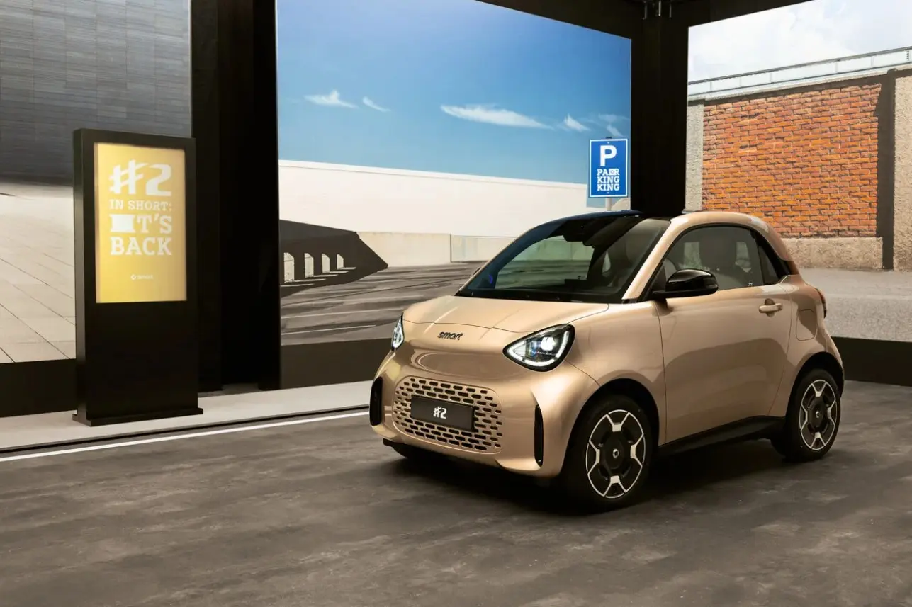 Το θρυλικό smart fortwo επιστρέφει ως ηλεκτρικό smart #2 με αυτονομία 290 km 7 Το θρυλικό smart fortwo επιστρέφει ως ηλεκτρικό smart #2 με αυτονομία 290 km
