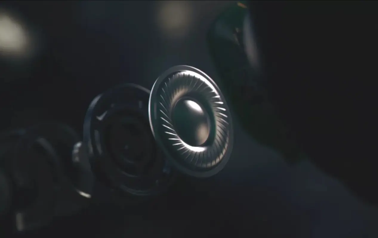 Η Razer παρουσίασε το Kraken Kitty V3 με RGB αυτιά που αντιδρούν στο livestream 4 Η Razer παρουσίασε το Kraken Kitty V3 με RGB αυτιά που αντιδρούν στο livestream