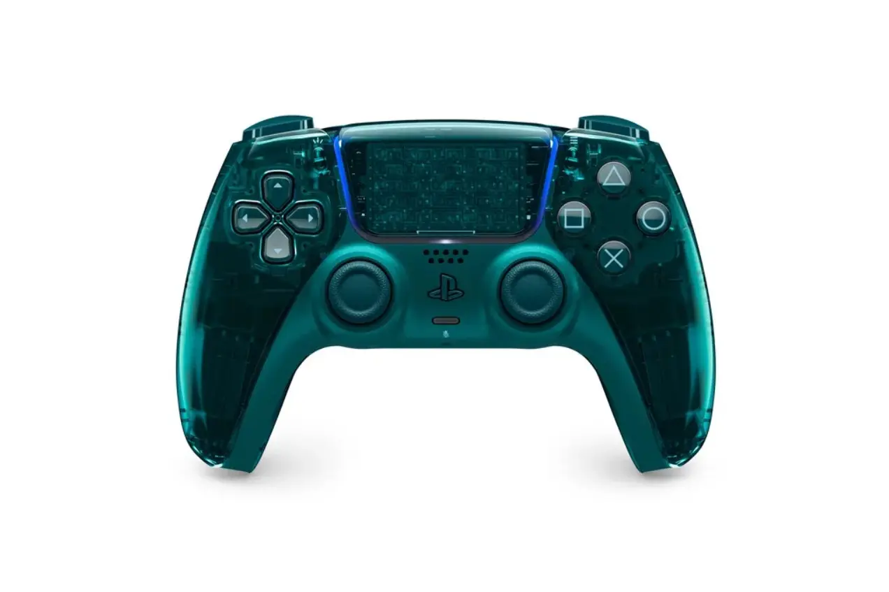 Η Sony παρουσίασε τη νέα PS5 Prism Collection με διάφανα DualSense και καλύμματα κονσόλας