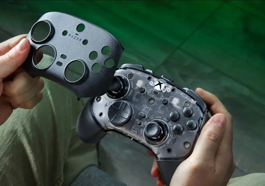 Η Razer παρουσίασε το Wolverine V4 Pro με νέους αισθητήρες και έξι επιπλέον πλήκτρα