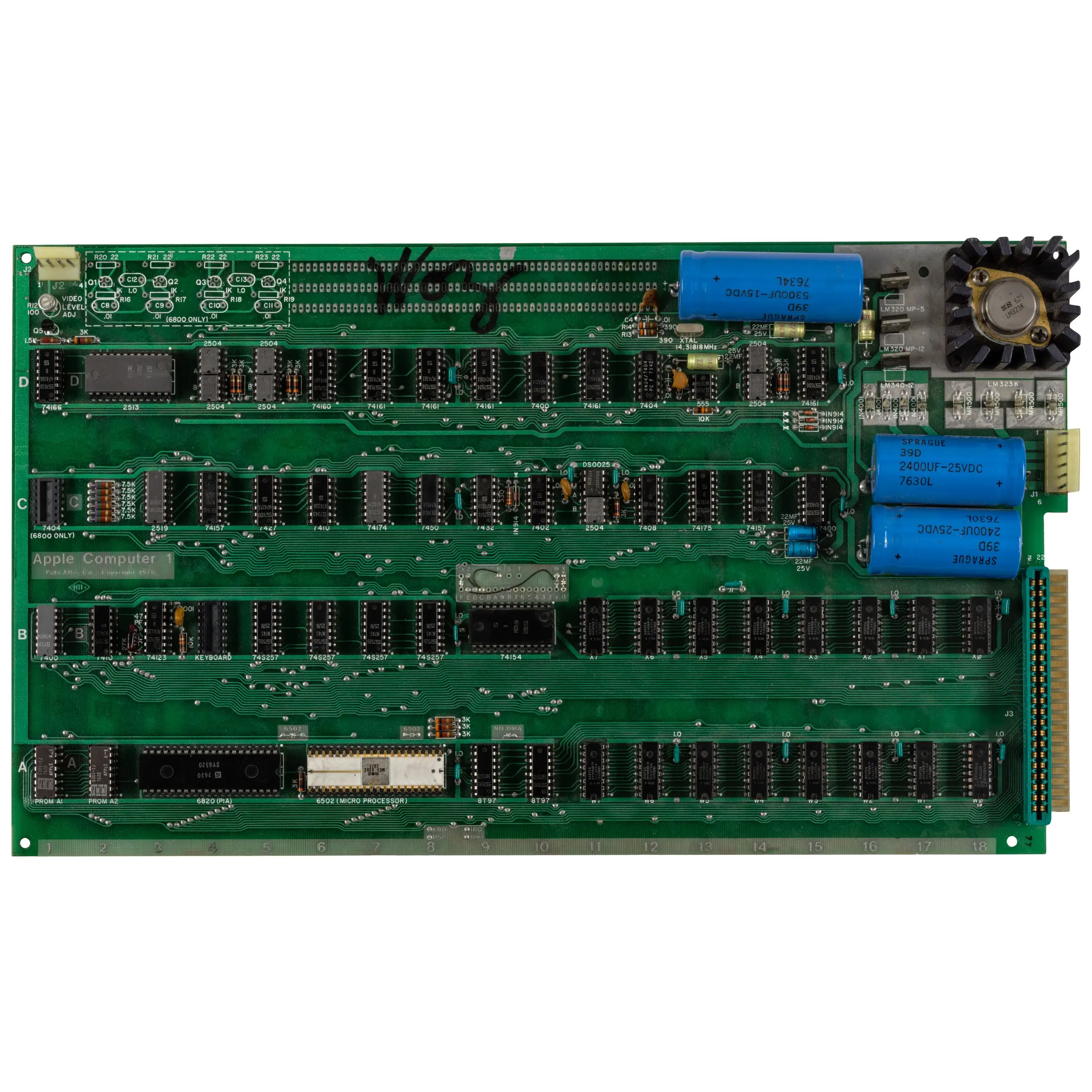 Apple-1 - Ο πρώτος υπολογιστής της Apple πουλήθηκε για 1,15 εκατ. δολάρια σε δημοπρασία
