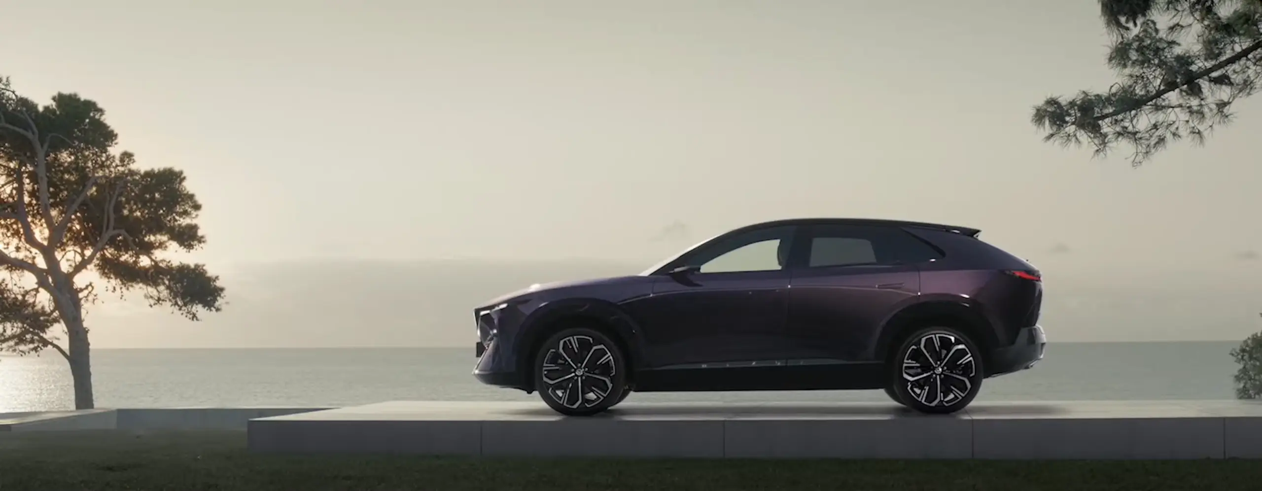 Το Mazda CX-6e μπορεί να μιλήσει στους πεζούς και ναι, μπορεί ακόμη και να τους βρίσει