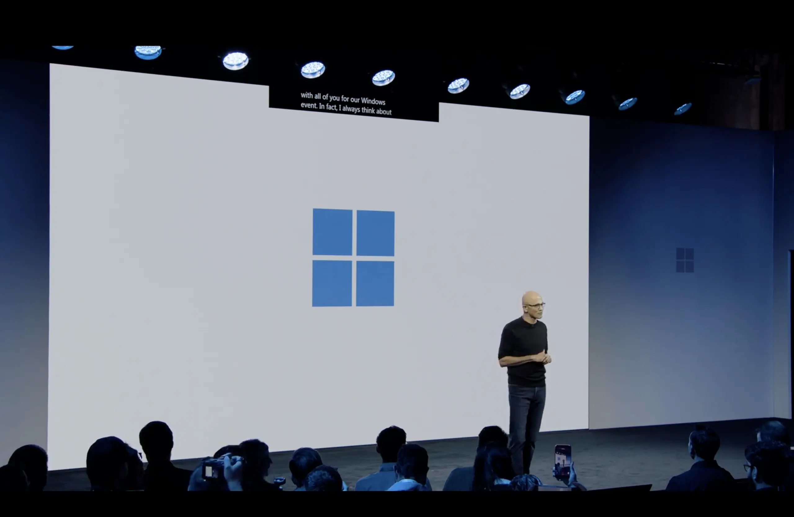 Windows and Surface live blog: Όλα όσα ανακοινώνονται στο Microsoft event