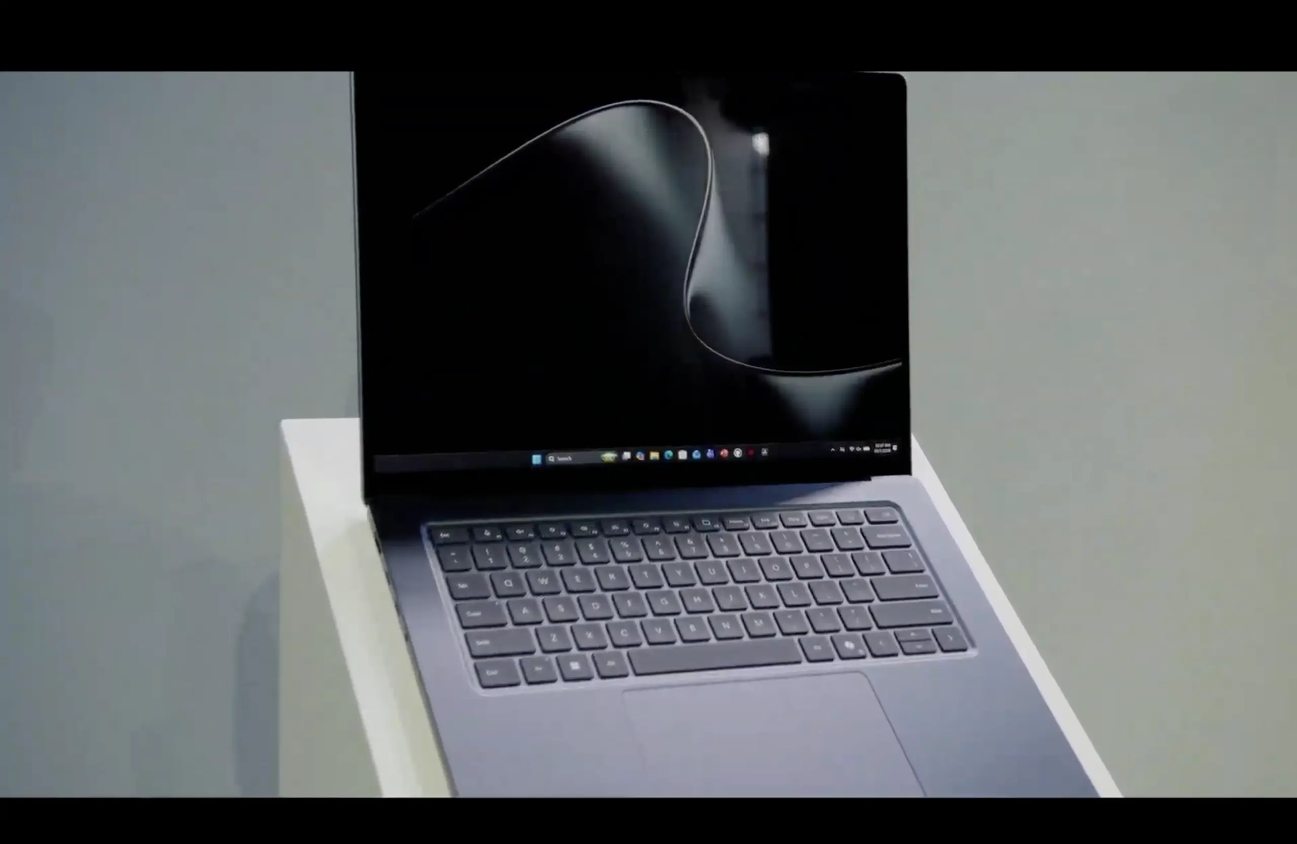 Windows and Surface live blog: Όλα όσα ανακοινώθηκαν στο Microsoft event