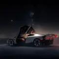 Το Tesla Roadster εντυπωσίασε τον πλανήτη θες 250.000 ευρώ μόνο για κράτηση αλλά ισως πότε μην το οδηγήσεις