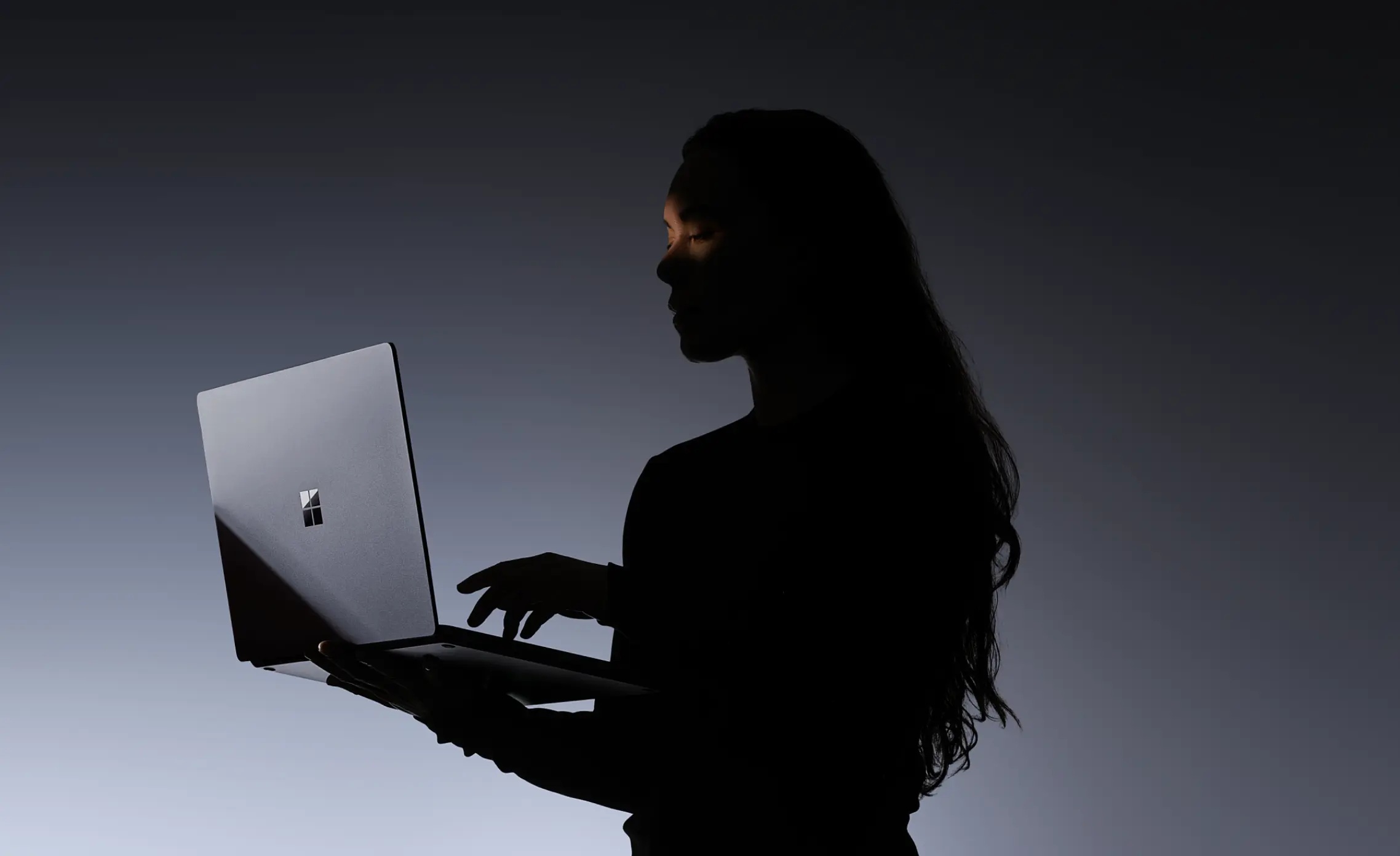 Η Microsoft αλλάζει ξανά το PC - Τι περιμένουμε από το μεγάλο event της 7ης Οκτωβρίου